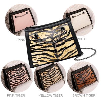 China Ready To Ship Promotional Leather Clutch Cheap Tote Bag Chain Handle Good Design Handbag Cheap Cost Handbag for sale