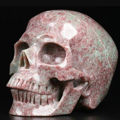 China China Wholesale 5.0inch Garnet Crystal Skull Hand Carving Craft Skulls Realistic Healing Crystal Skulls for sale