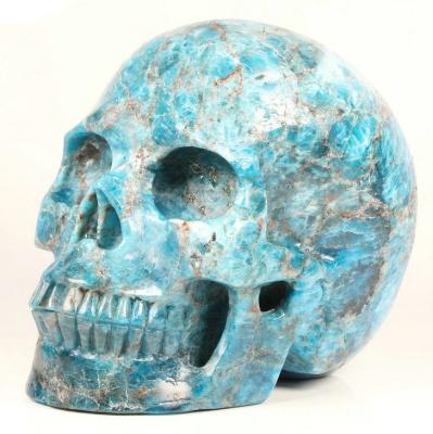 China Wholesale High Quality Natural Crystal Carving Crystal Skull Kyanite Carved Skulls From China 5.0 Inches for sale