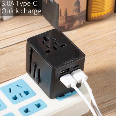 China High Quality USB 5V/3.5A Travel Adapter OEM ODM Adapter Plug International Travel Adapter With Type C For European Market for sale