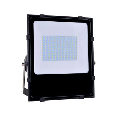 China Adjustable Hot Selling Slim Outdoor Waterproof LED High Brightness Flood Light Lamp Spotlight For Patio Lighting for sale