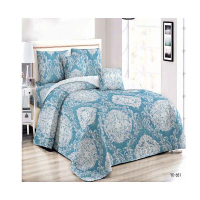 China Plain Bedding Quilted Bedspread On Bed Floral Print Summer Quilt Quilted Bedspread Covering AB Sides Bed Cover Cubrecam Colcha for sale