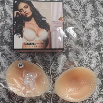 China New Pump Top Selling Reusable Massage Point Thickening Push Up Silicone Strapless Backless Bra Gathering Invisible Sticky Bra Women for sale