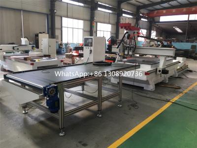 China promotions wood engraving machine auto load and unload wood processing machine for sale