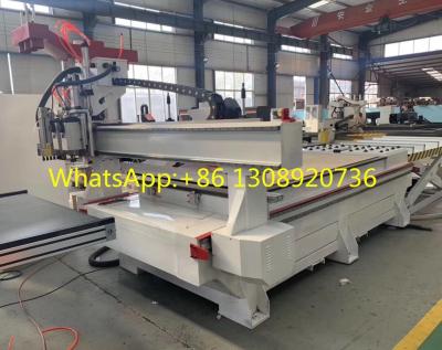 China promotions wood engraving machine auto load and unload wood processing machine for sale