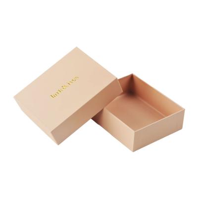 China Beautiful Design Handmade Paper Cardboard Pink Gift Packaging Box With Gold Foiled for sale