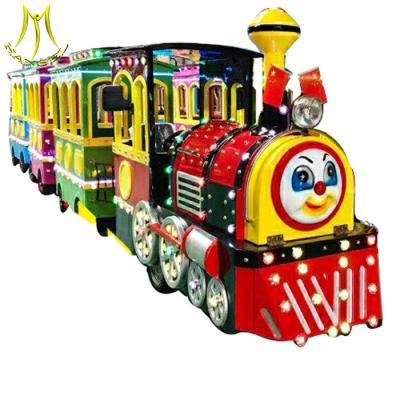 中国 Hansel outdoor amusement park items battery power trackless train rides  electric 販売のため