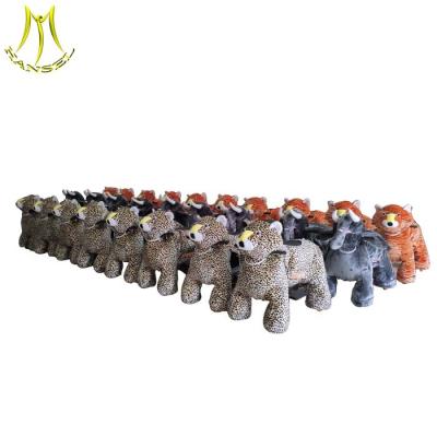 中国 Hansel  coin operated plush walking animal adult ride on toys for mall Guangzhou factory 販売のため