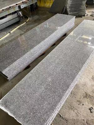 China Platten-der polierten Oberfläche des Granit-G654 Granit-Wand-Platten große im Freien zu verkaufen