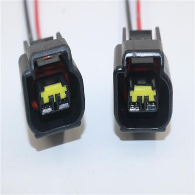 China Plastic 2 Pin Ignition Coil Connector Wiring Connector Automotive Harness Plug In High Voltage Bundle For Ford for sale