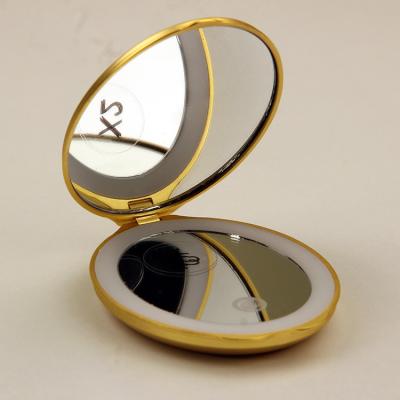 China New Design Lighted Mini Double Sides Compact LED Lights Portable Pocket Cosmetic Mirror Beauty Cosmetic Mirror with 2X Magnifying for sale