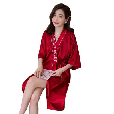 China Factory Price Sunday Print Half-sleeve QUICK DRY Bathrobe Ice Silk Women's Sleepwear for sale