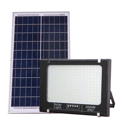 China Remote Control Garden Patent Products IP65 100w 200W 300W SMD LED Energy Saving Waterproof Solar Flood Light for sale