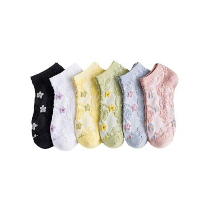 China QUICK DRY High Quality Fashionable Teen Floral Lace Mesh Vintage Cotton Fancy Sock Girl Ins Low Cut Socks for sale