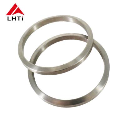 China ASTM B381 GR5 Titanium gesmeed ringen 200 mm 250 mm 300 mm OD Te koop