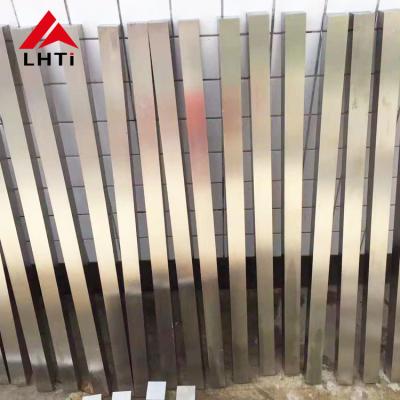 Chine Tige carrée titanique 8mm d'ASTM B348 B381 Gr2 GR5 GR7 GR12 10mm 12mm à vendre