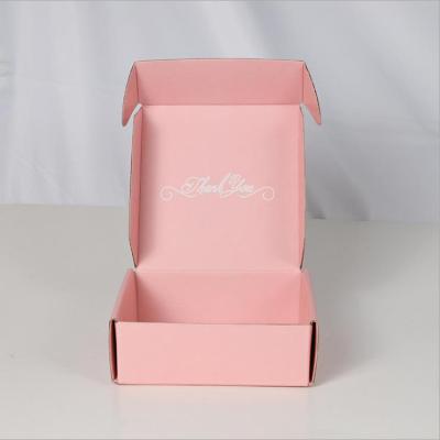 China Custom Logo Printed Rigid Kraft Paper Recyclable Custom Packing Corrugated Shipping Cardboard Colored Corrugated Box For Clothing for sale