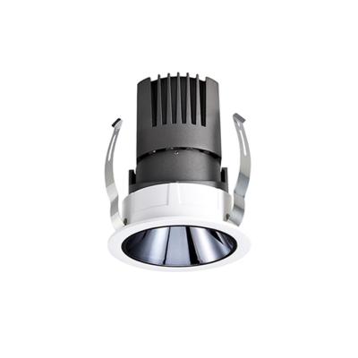 China Modern Professional Retail Lighting LED Ceiling Light LED Spot Light Spotlight for sale