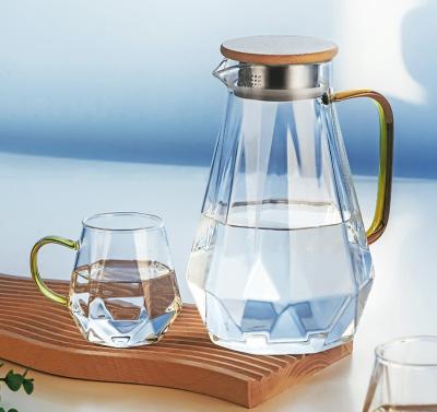 China Colorful Sustainable Best Seller Form Diamond Crystal Clear Glass Drink Water Pitcher Set for sale