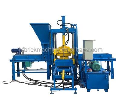 China Semi-automatic concrete cement QT3-20 cement clc block making machines price list in pakistan for sale