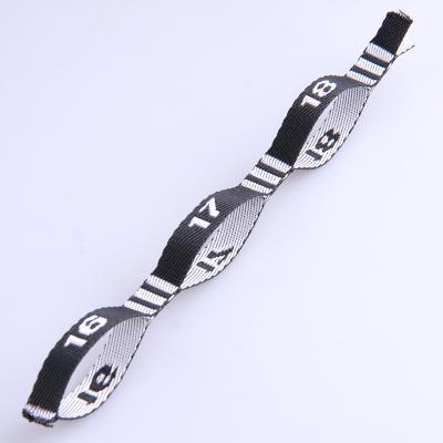 China Eco-friendly Flexible Elastic Stretch Strap Wholesales Yoga Exercise Strap Nylon Band With 10 Buckles Booty Belt for sale