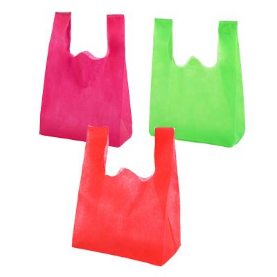 China Quanzhou Factory Private Label Flexo Reusable Fashion Printing Environmental Non Woven Durable T-shirt Shopping Bag/Handle Bag/W-cut Bag for sale