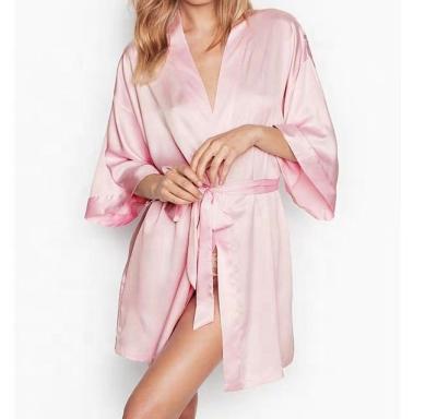 China 2020 New Summer QUICK DRY Wholesale Satin Sleeve Loose Robe Kimono Cardigan Robe Ice Silk Pajamas Long Home Wear 82010853SP for sale