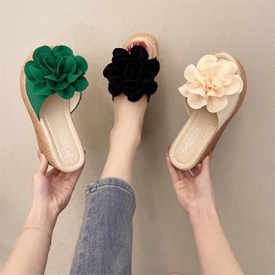 China Fashion Trend Elegant Shoes With Flower Size 43 Wedge Shoes Ladies Sandal Women Big Size for sale