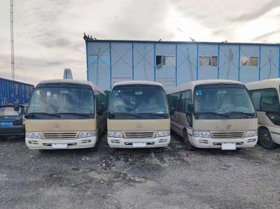 China Gebruikte benzine-coasterbus 23 zitplaatsen Pre Owned Bus ISO goedgekeurd Te koop