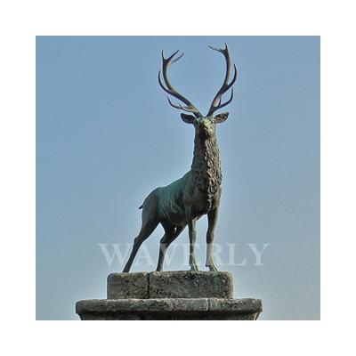 China Europe Cast Brass Bronze Deer Figurine Sculpture Yard Bronze Statue Of Deer Elk Statue Bronze Skyfall Stag Statue for sale