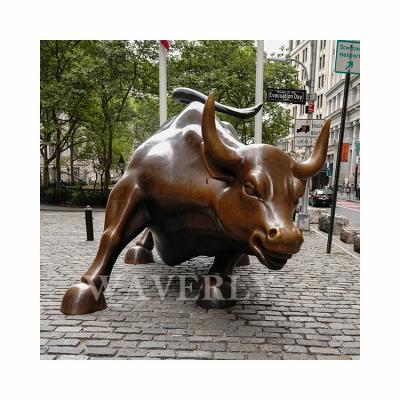 China Europe Outdoor Garden Bull Animal Statues Casting Bronze Bull Sculpture Large Bronze Wall Street Bull Statue Bronze Animal for sale