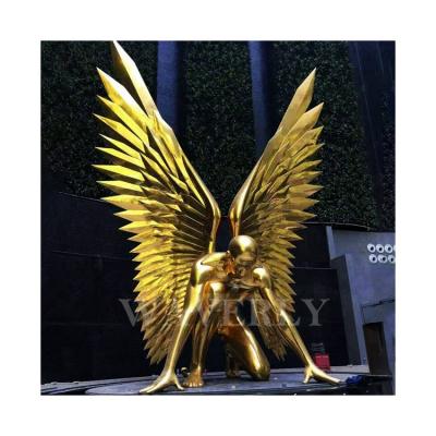 China Europe Cast Male Gold Large Angel Statues Angel Statue Wings Bronze Life Size Bronze Flight Sculpture for sale