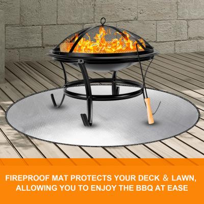 China 36Inches Fire Pit Mat For Grass BBQ Camping Fire Resistant Fiberglass Grill Mat For Patio Heater for sale