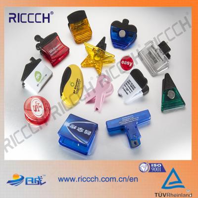 China High Quality Promotional Gift OEM Magnetic Plastic Clip For Paper for sale