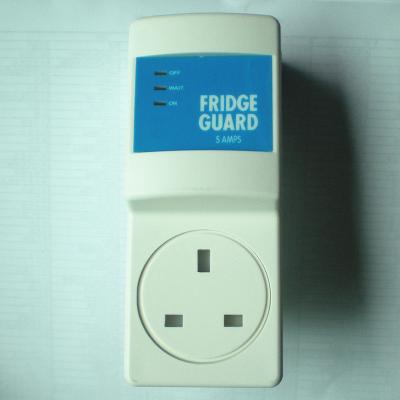 China SVC Terminal 3 5 Amp 230V 1 Minutes Delay Time Refrigerator Guard Protector Voltage Guard for sale