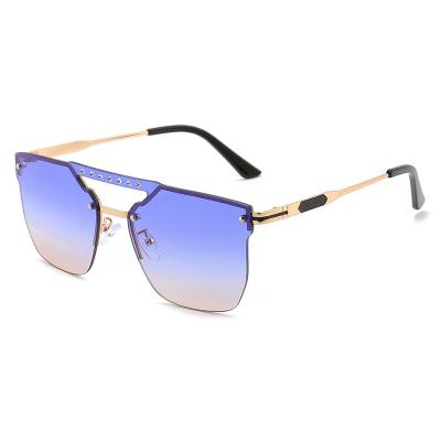 China Newest Design 2020 Newest Design Sunglasses Metal Frame Fashion Sunglasses China Factory Direct Sale In China Red Green Yellow Black Purple Men Women for sale