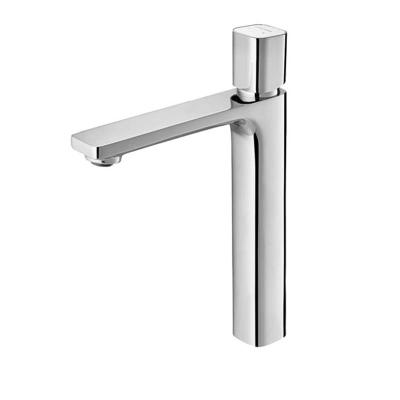 Chine Poignée simple Chrome en laiton du robinet de mélangeur de bassin de toilette de toilettes 210mm à vendre