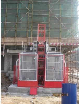 China Painted SC200 Yellow Material Construction Twin Cage Hoist 3.2 x 1.5 x 2.5m for sale