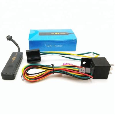 China Real Time G900 Automotive Smart Car GPS Tracker With Free Platform for sale