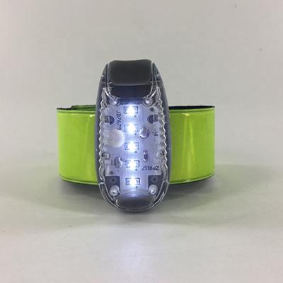 China Outdoor Night Safety Warning Lamp 5 LED Flashing Light Clip Lamp 5 LED Flashing Light Clip Recycling Working Recycling Warning Lamp for sale