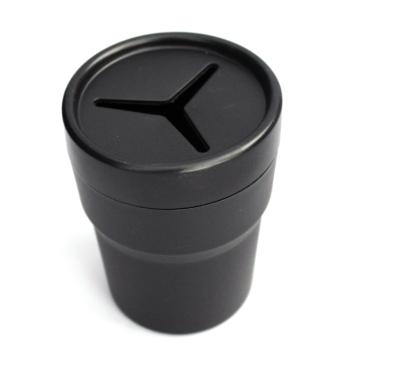 China Cute Black Mini Portable Trash Can Mini Car Litter Bin Auto Smart Waste Bin With Car Trash Can for sale