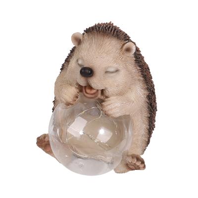 China Hot Selling Art Decor Customized Design Hedgehog Ornament, LED Light and Resin Hedgehog Solar Animal Figurine, for sale