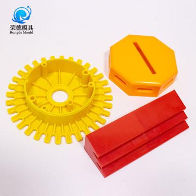 China ABS/PA66/PP/PC/PMMA/PSU/PCTG/TPE/TPU/PBT mold for custom injection plastic product OEM injection plastic parts for sale