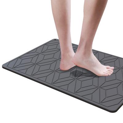 China Sustainable Anti Slip Bathroom Mat Diatomite Bath Mats Floor Absorbing Mat for sale