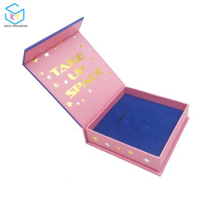 China Recyclable Custom Made Rose Magnetic Jewelry Box Cardboard High End Gift Packaging With Foam Insert for sale