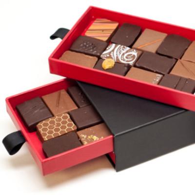 China Recyclable Luxury Chocolate Packaging Printed Hard Sliding Drawer Cardboard Box With Pull Label for sale