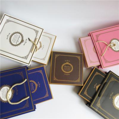 China Luxury Wholesale Recyclable Chocolate Truffle Or Baklava Gift Packaging Box for sale