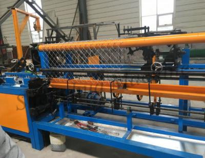 China Auto Chain Link Fence Wire Mesh Machine, Diamond Mesh Machinery for sale