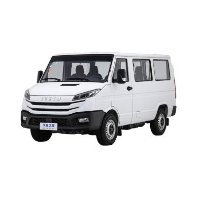 China Vehículo MPV con pantalla táctil multifunción para el transporte de pasajeros y mercancías Iveco Diesel en venta