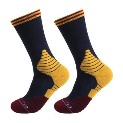 China Antibacterial factory wholesales high quality thick sports basketball socks for sale